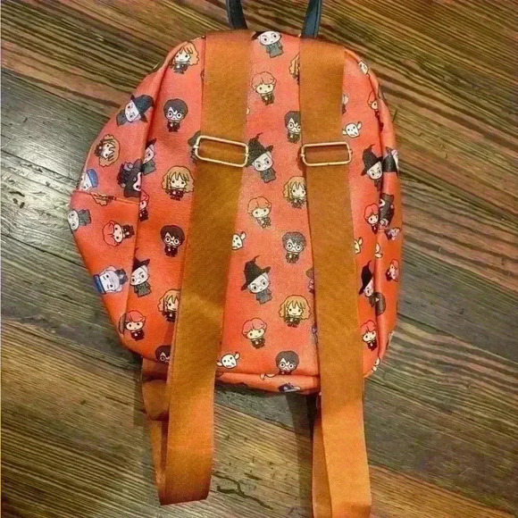 NWOT Harry Potter Chibi  faux leather Orange  mini bookbag By Wizarding World - Picture 4 of 7